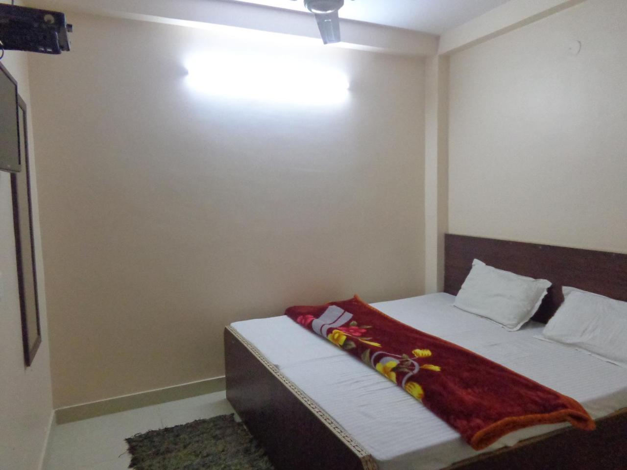 Delhi Inn Yeni Delhi Dış mekan fotoğraf