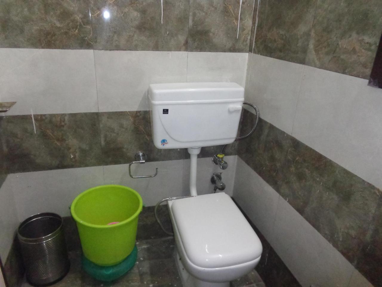 Delhi Inn Yeni Delhi Dış mekan fotoğraf
